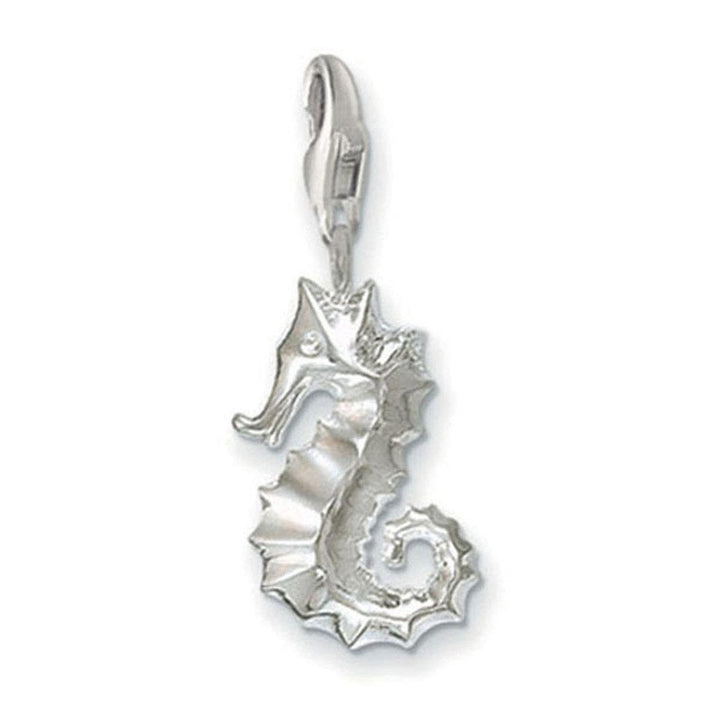 Charm 0151 Seahorse: Silver seahorse charm with clasp.