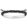 Engravable macrame bracelet with black beads and silver plate
