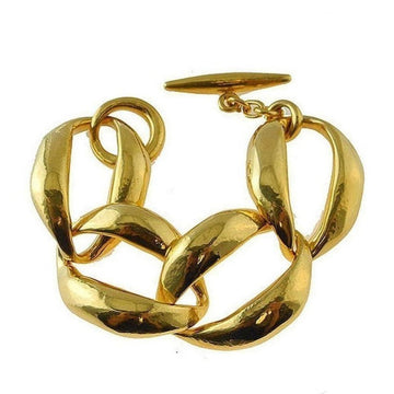 Gold large link bracelet with toggle clasp
