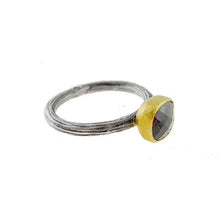 Ring with Garnet-Kurtulan-Swag Designer Jewelry