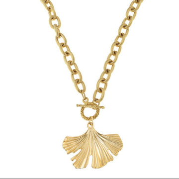 Gold Ginkgo Leaf Toggle Necklace: Statement gold chain with textured detail and unique ginkgo leaf pendant.

